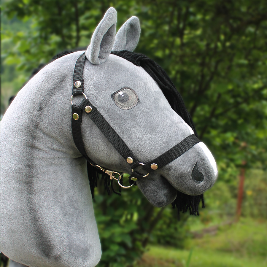šedý hobby horse