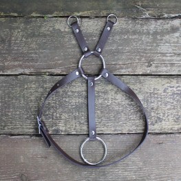 hnedy_martingal_na_hobby_horse.jpg