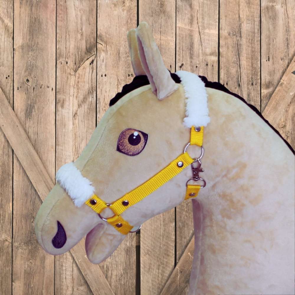 zluta_ohlavka_na_hobbyhorse_s_berankem.jpg